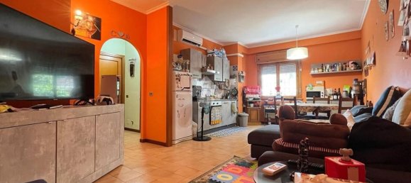 Apartamento de 2 divisões em Monterotondo, Italy N.º 273789 2