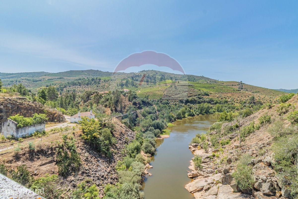 2 غرف نوم منزل في Freixiel, Portugal رقم 185934