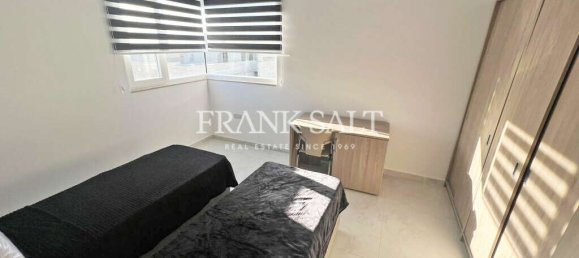 3 غرف نوم طابقين في Attard, Malta رقم 4822 11