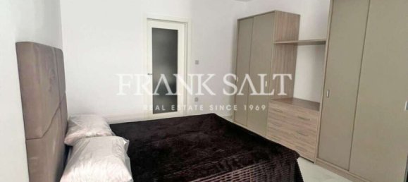 3 غرف نوم طابقين في Attard, Malta رقم 4822 12