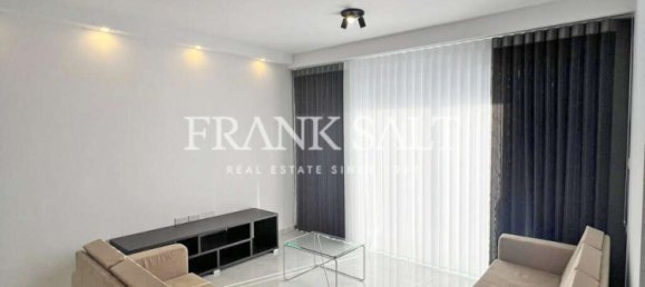 3 غرف نوم طابقين في Attard, Malta رقم 4822 8