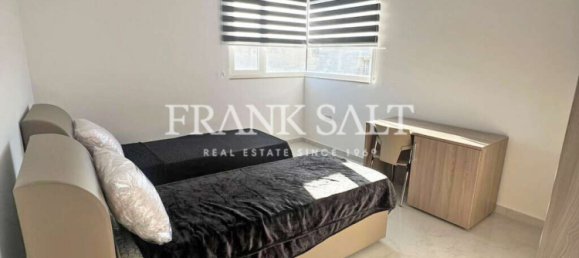 3 غرف نوم طابقين في Attard, Malta رقم 4822 10