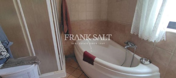 Apartamento de 3 dormitorios en Mqabba, Malta No. 2331 6