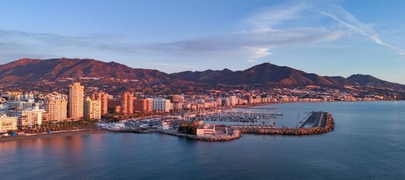 Apartamento de 2 dormitorios en Fuengirola, Spain No. 152181 31