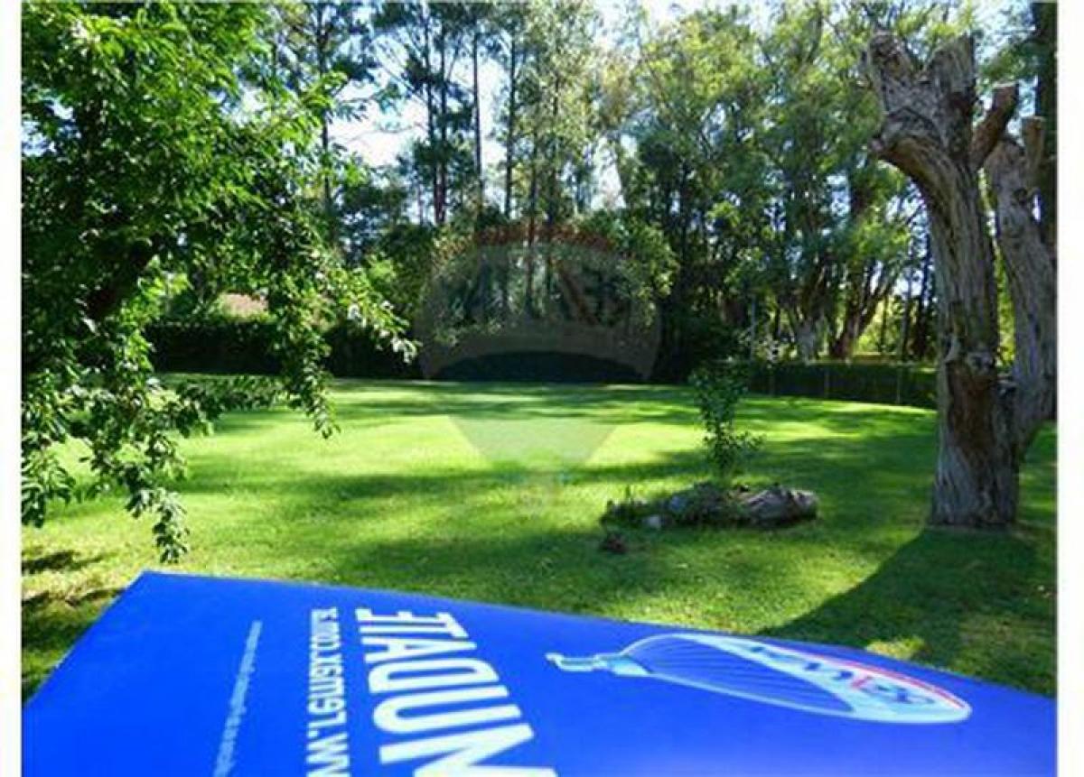 Земельный участок с 1 спальней в Пилар, Аргентина № 41336