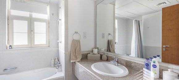 4 Schlafzimmer Villa in Jumeirah Islands, UAE, Nr. 8679 8