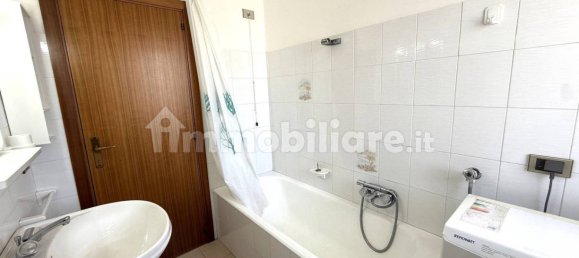 Квартира с 2 спальнями в Альба Адриатика, Италия № 10023 5