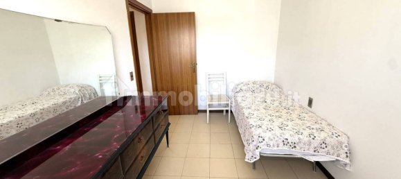 Квартира с 2 спальнями в Альба Адриатика, Италия № 10023 9