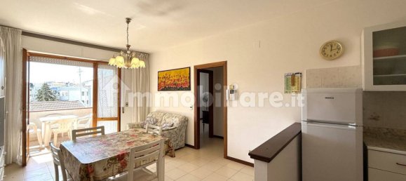 Квартира с 2 спальнями в Альба Адриатика, Италия № 10023 15