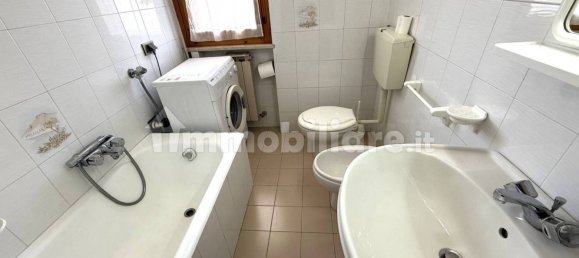 Квартира с 2 спальнями в Альба Адриатика, Италия № 10023 4