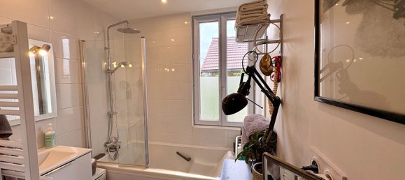 3 bedrooms House in Montmorency, France No. 321862 8