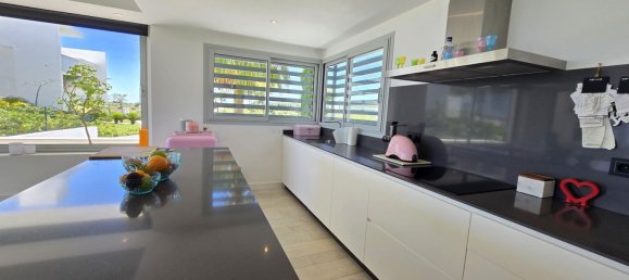 2 bedrooms Apartment in Casares, Spain No. 140317 4