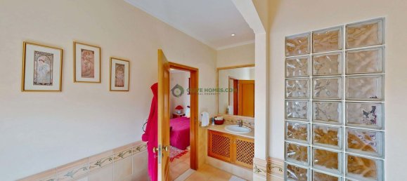 4 bedrooms House in Loule, Portugal No. 95853 36