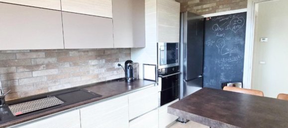 3 Schlafzimmer Wohnung in Peschiera Borromeo, Italy, Nr. 305665 8