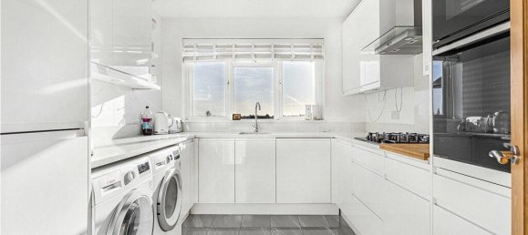 1 Schlafzimmer Wohnung in Surrey, United Kingdom, Nr. 8604 5