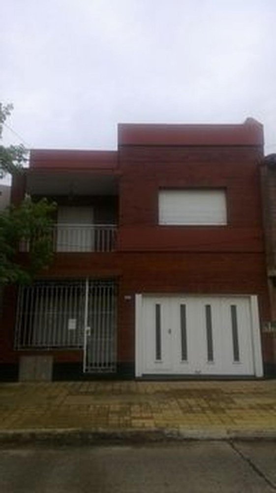 3 Schlafzimmer Haus in Vicente Lopez, Argentina, Nr. 10319