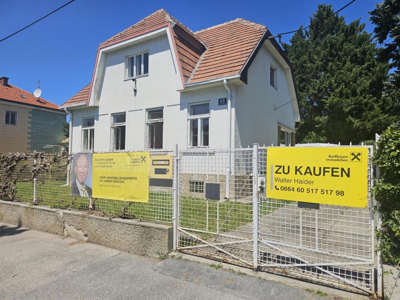 1232m² Land in Vienna, Austria No. 128034