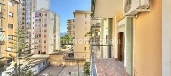 2 bedrooms Apartment in Palermo, Italy No. 341665 28