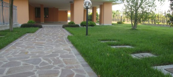 4 rooms Penthouse in Padua, Italy No. 62010 3