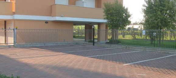 4 rooms Penthouse in Padua, Italy No. 62010 7