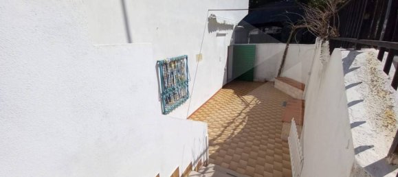 3 rooms Apartment in Rodi Garganico, Italy No. 22504 4