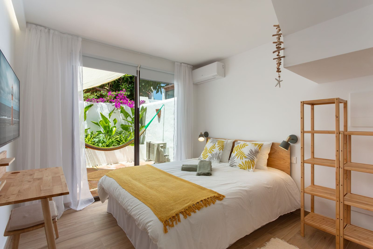 Adosado de 1 dormitorio en Estepona, Spain No. 189671