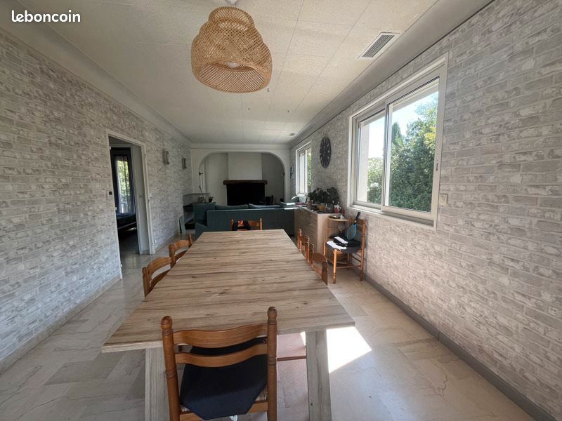 Apartamento de 3 dormitorios en Mauguio, France No. 336109