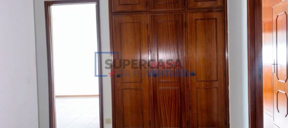 4 bedrooms Apartment in Vila Nova de Gaia, Portugal No. 349457 4