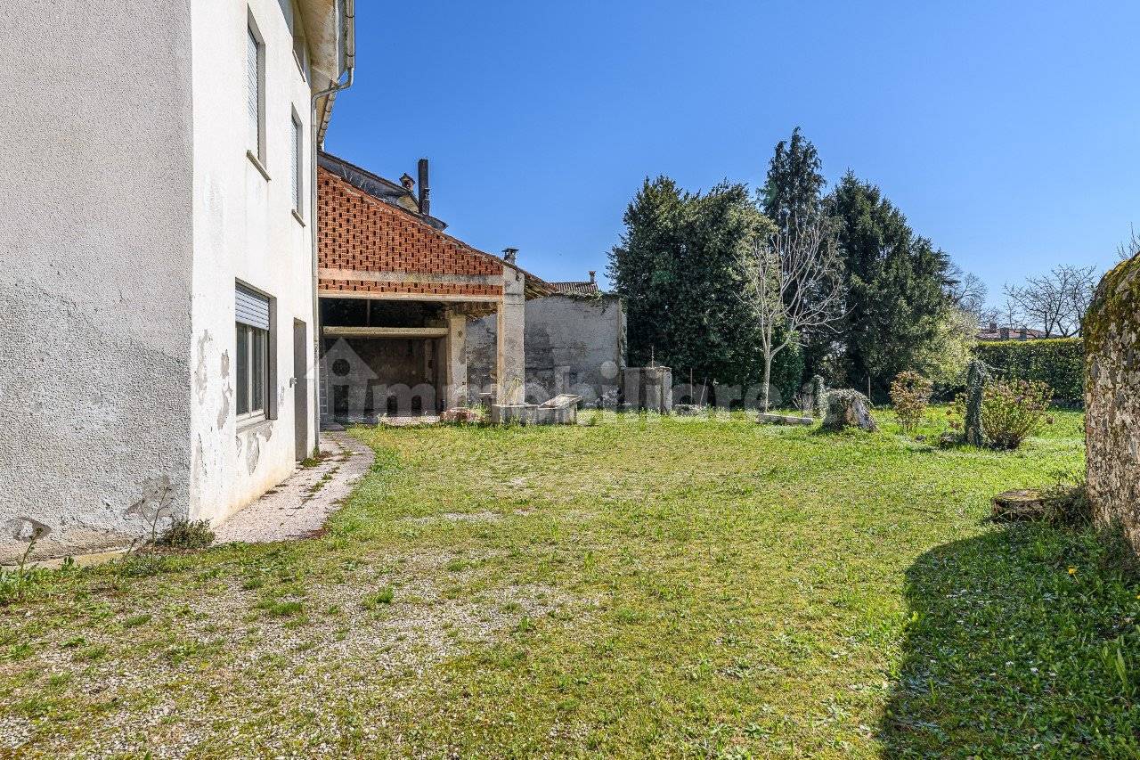 Studio in Santorso, Italy No. 307982