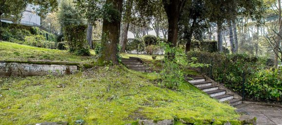 7 bedrooms Apartment in Rome, Italy No. 377559 12