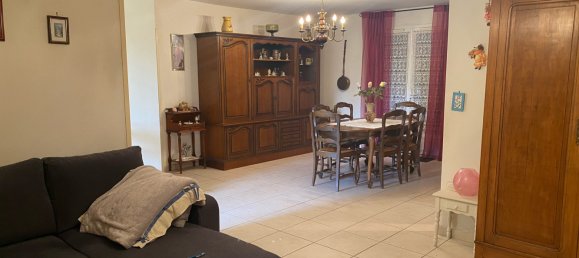 Casa de 4 dormitorios en Gien, France No. 62823 8