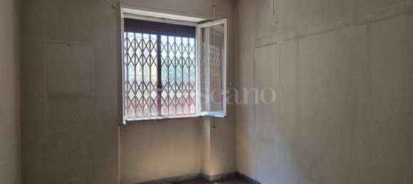 3 bedrooms Apartment in Rome, Italy No. 314262 10