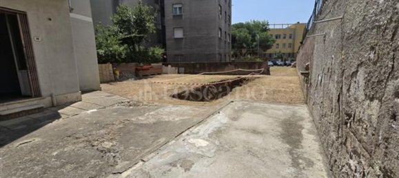 3 bedrooms Apartment in Rome, Italy No. 314262 3