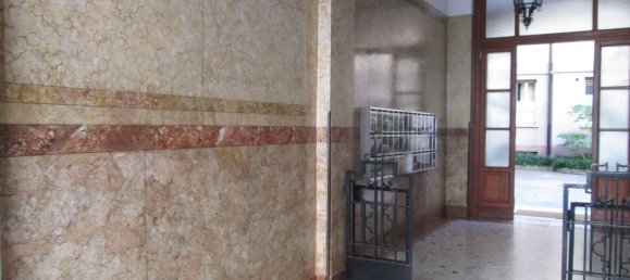 3 bedrooms Apartment in Milan, Italy No. 362645 3