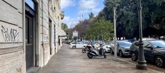 Propriété commerciale à Rome, Italy 40m² No. 50135 12