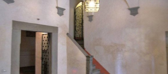 Studio in Cortona, Italy No. 1465 10