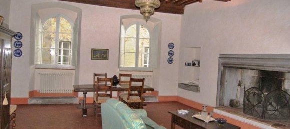 Studio in Cortona, Italy No. 1465 11