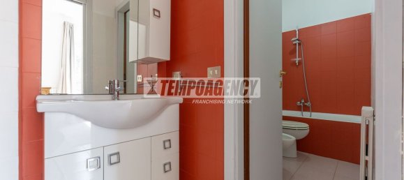 Apartamento de 2 habitaciónes en Milan, Italy No. 268876 11