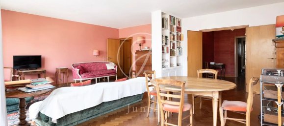 3 bedrooms Apartment in Paris, France No. 173484 6
