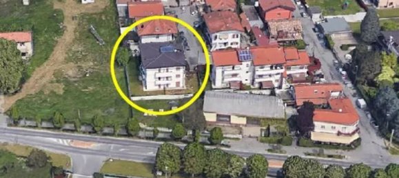2 rooms Apartment in Desio, Italy No. 7676 3