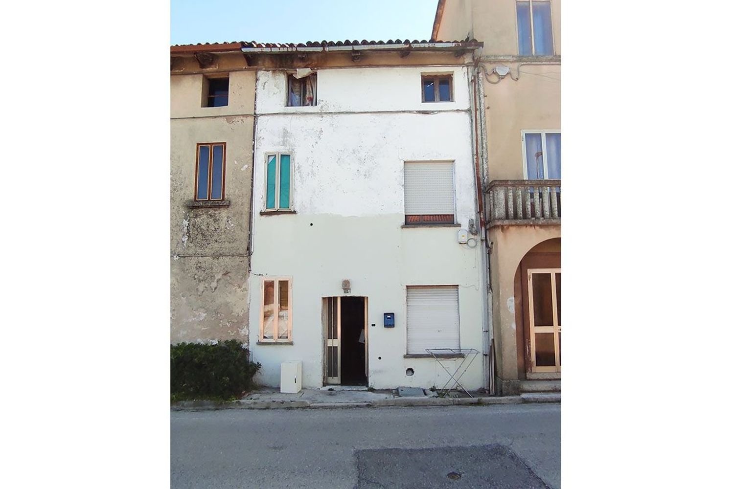 3-salle Maison à Thiene, Italy No. 299514