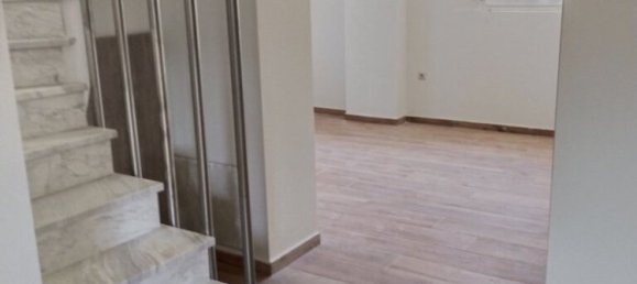 5 Schlafzimmer Gewerbliche Immobilien in Thermi, Greece, Nr. 5703 18