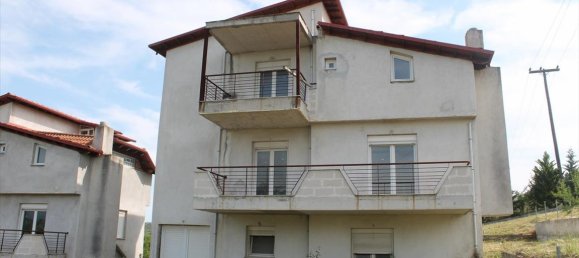 5 Schlafzimmer Gewerbliche Immobilie in Thermi, Greece, Nr. 5703 3