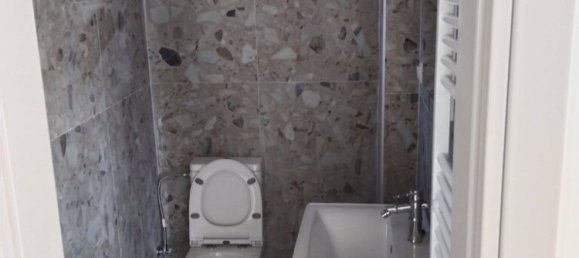 5 Schlafzimmer Gewerbliche Immobilien in Thermi, Greece, Nr. 5703 28