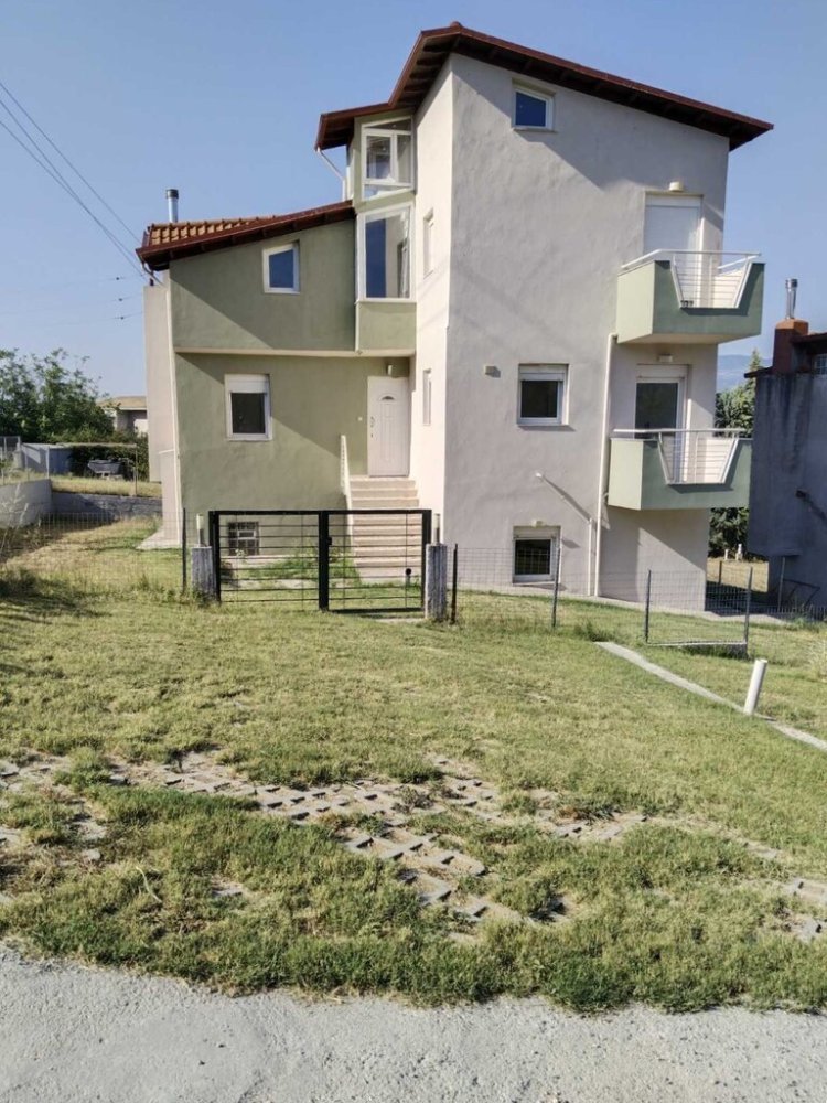 5 Schlafzimmer Gewerbliche Immobilien in Thermi, Greece, Nr. 5703