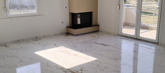 5 Schlafzimmer Gewerbliche Immobilien in Thermi, Greece, Nr. 5703 12