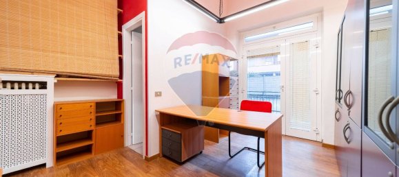 Gewerbliche Immobilie in Rescaldina, Italy 46m², Nr. 258411 3