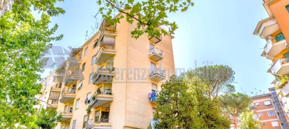 2 bedrooms Apartment in Rome, Italy No. 291377 18