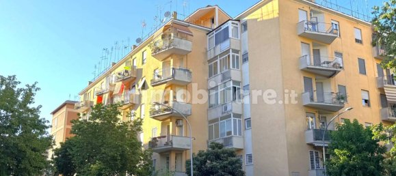 2 bedrooms Apartment in Rome, Italy No. 291377 19
