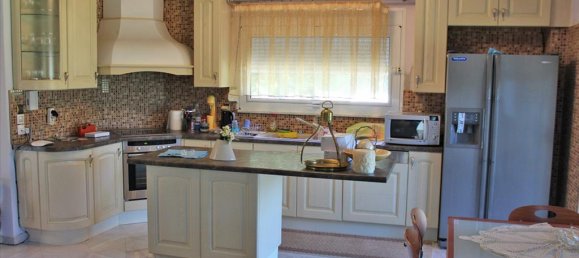 Коммерческая недвижимость с 3 спальнями в Литохорон, Греция № 4062 6